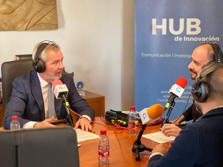 José García Fuentes nos cuenta como se va a desarrollar el Puerto de Motril