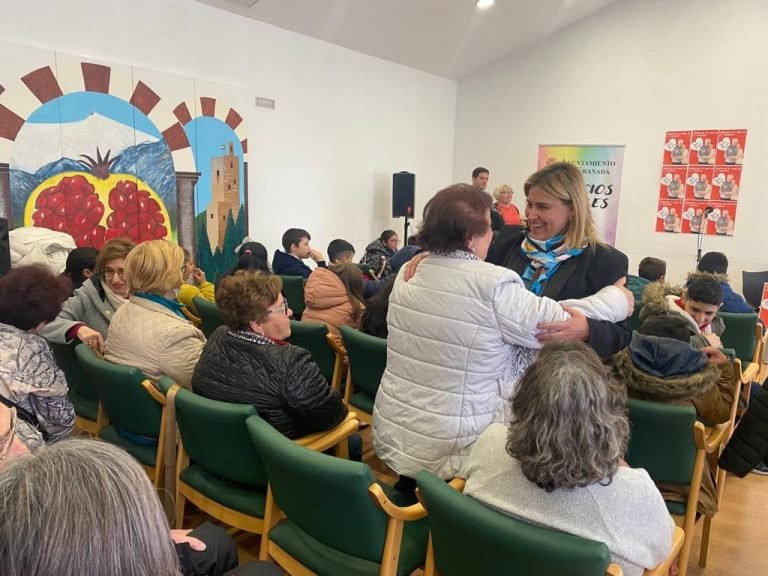 "Construir Comunidad" es un programa del Ayuntamiento de Granada