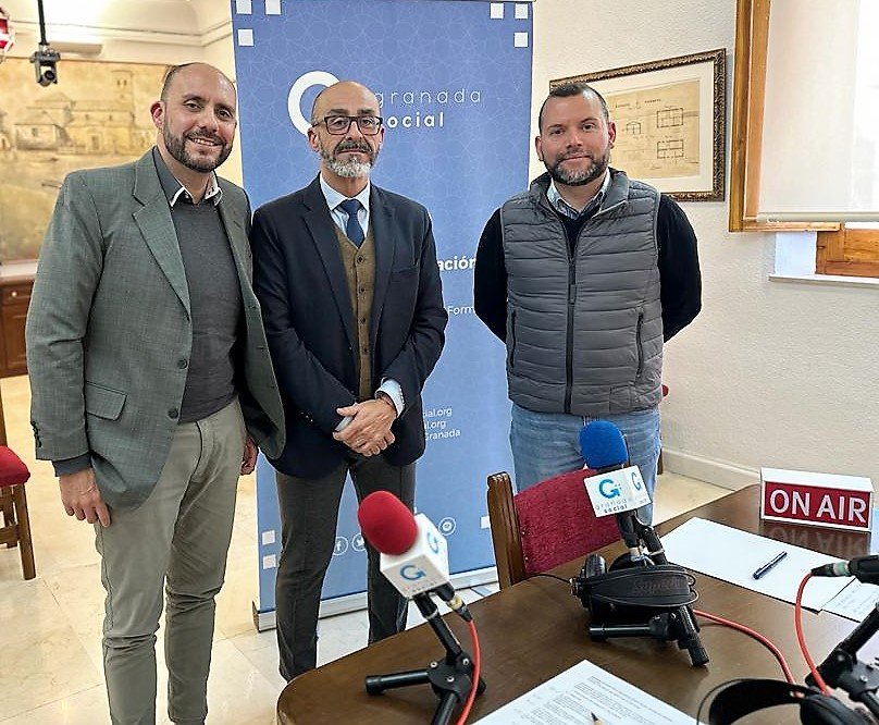 Salustiano Ureña conversa sobre su proyecto de convertir el pueblo en ciudad